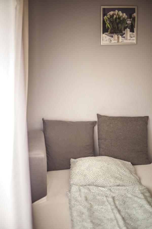 4 Couples & 4 Friends Hostel Krakow Luaran gambar