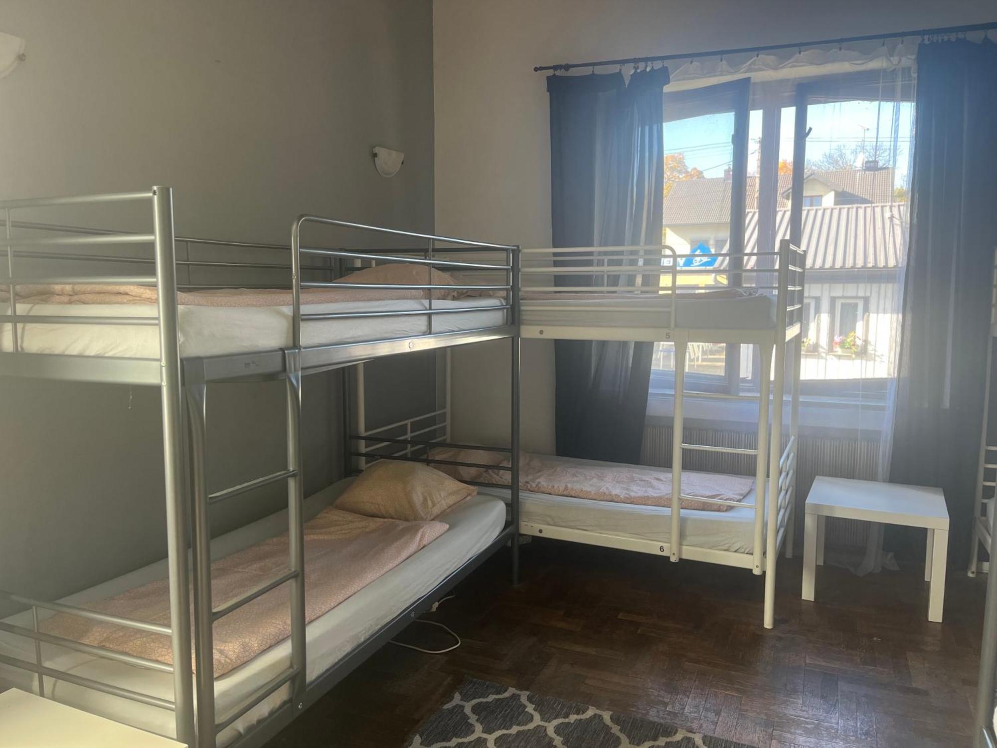 4 Couples & 4 Friends Hostel Krakow Luaran gambar