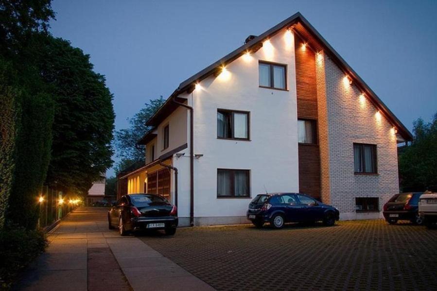 4 Couples & 4 Friends Hostel Krakow Luaran gambar